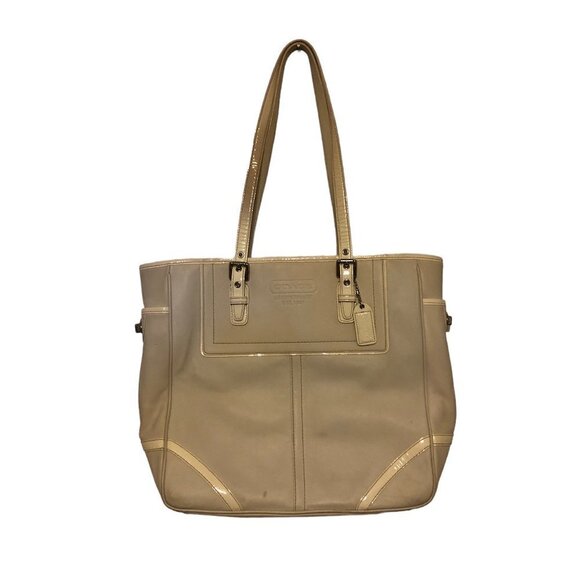 COACH Leatherware Tote Bag Gallery Hampton Hobo White F10413 - Picture 1 of 12